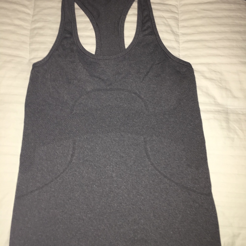 Grey lululemon size 6
